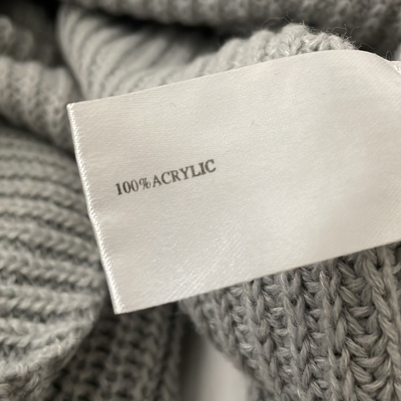 Choker Sweater : Gray/Silver - Picture 8 of 8